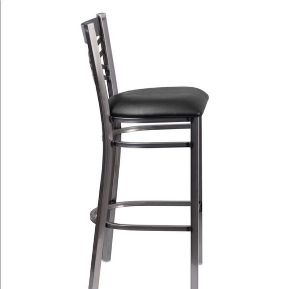 31" barstool - Picture 2 of 6